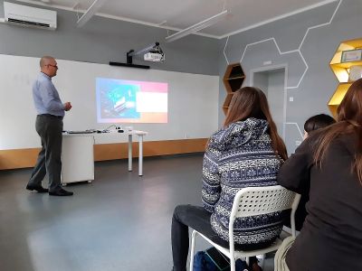 Две срещи по НП "Бизнесът преподава" в Първо основно училище - 1 ОУ Никола Й. Вапцаров - Берковица