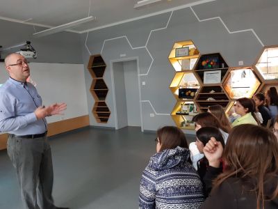 Две срещи по НП "Бизнесът преподава" в Първо основно училище 3