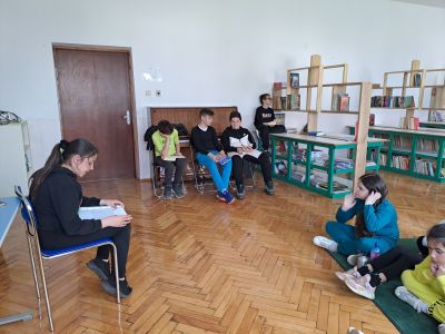 Маратон на четенето в Първо училище 15