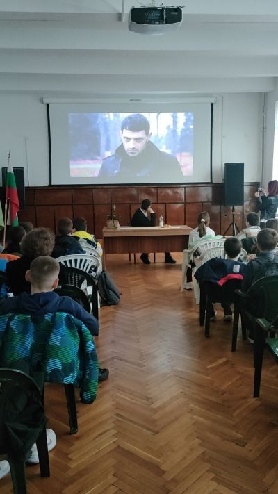 Среща разговор с актьора Велислав Павлов - пътят от Берковица до голямата сцена 5