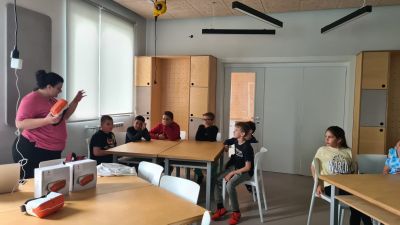 Среща по НП "Бизнесът преподава" в Първо основно училище 6